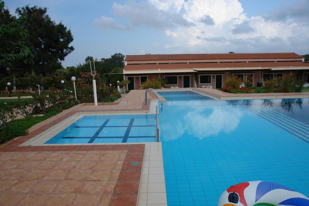 Androulakis Apartments Gerani  Zewnętrze zdjęcie